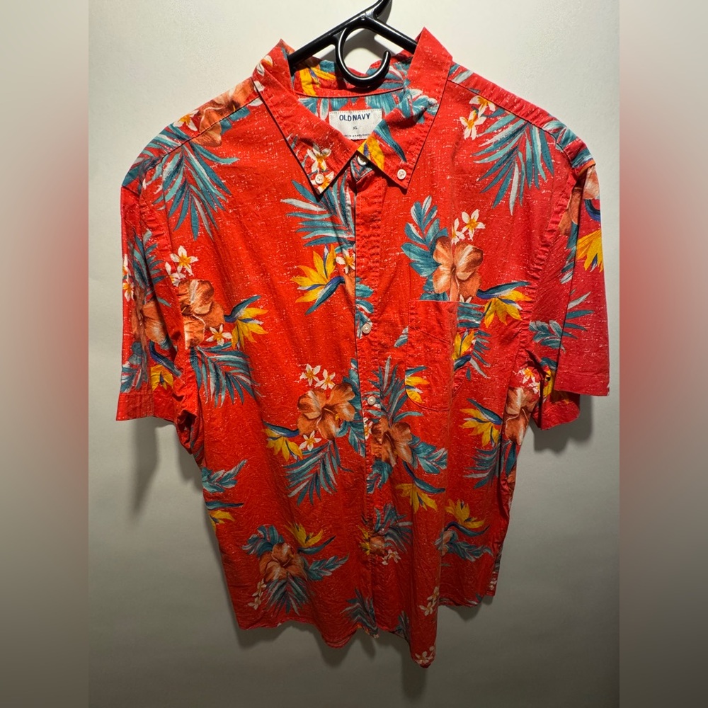 Old Navy Men's Tropical Red Floral Shirt